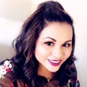 Meet your Posher, Araceli